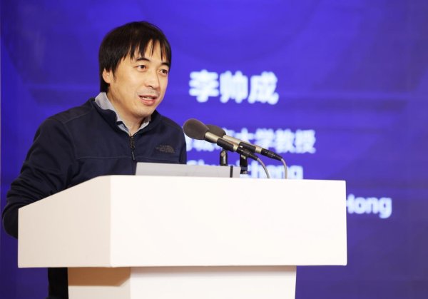 乐配资 何氏眼科助力打造精准医疗新生态